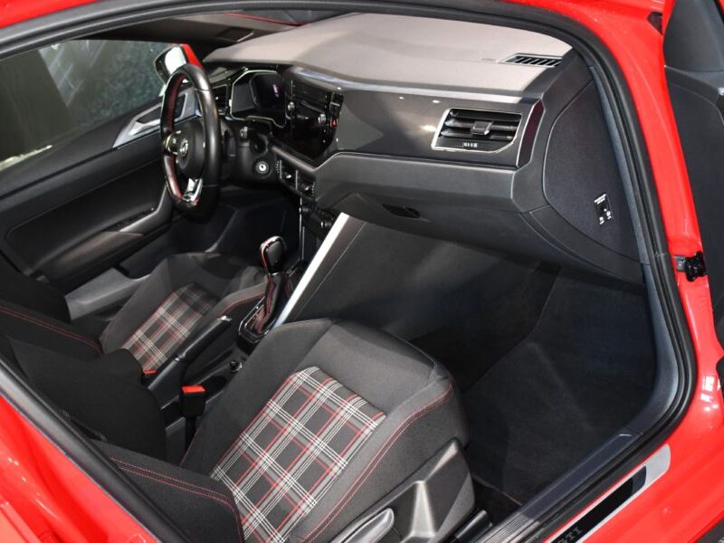 Volkswagen Polo GTI 2.0 TSI 200 DSG GPS Virtual Caméra TO Mode Car Play Limiteur JA 18