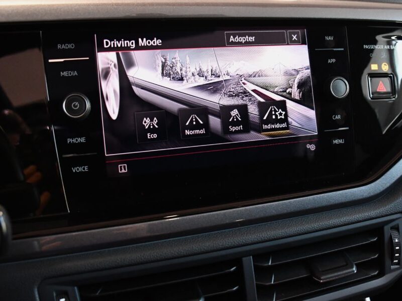 Volkswagen Polo GTI 2.0 TSI 200 DSG GPS Virtual Caméra TO Mode Car Play Limiteur JA 18