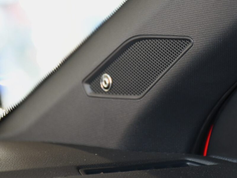 Volkswagen Polo GTI 2.0 TSI 200 DSG Car Play Virtual ACC Mode Front Angle Mort Beats JA 18