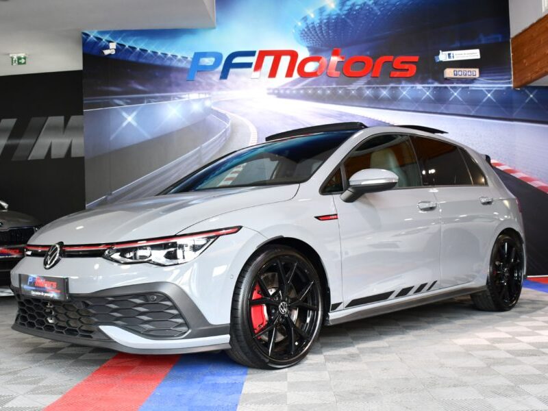 Volkswagen Golf 8 GTI Clubsport 2.0 TSI 300 DSG GPS Virtual Front Harman Cuir TO IQ Light Mode Spécial Tête Haute JA 19 R