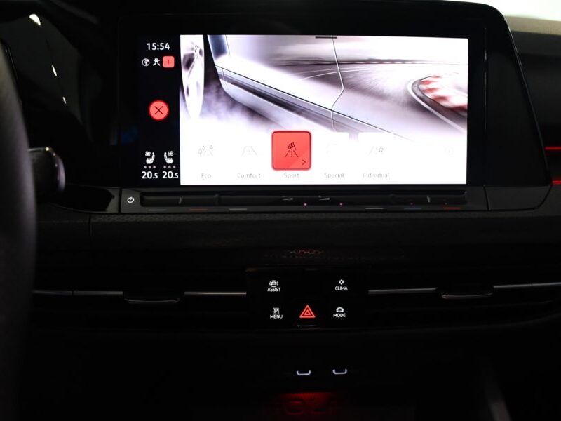 Volkswagen Golf 8 GTI Clubsport 2.0 TSI 300 DSG GPS Virtual Front Harman Cuir TO IQ Light Mode Spécial Tête Haute JA 19 R