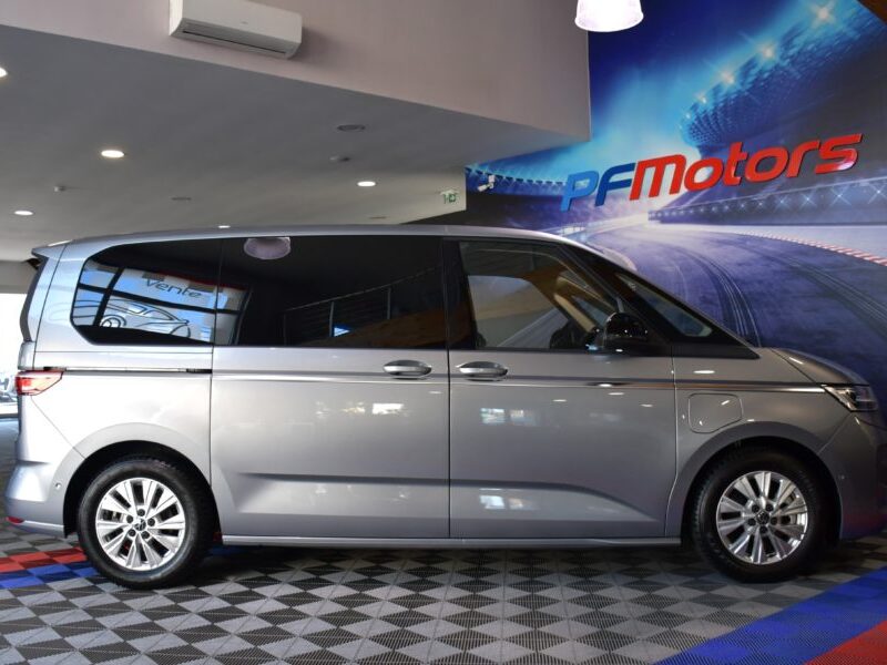 Volkswagen Multivan T7 Style 1.4 eHybrid 218 DSG GPS Virtual Toit Pano Portes électriques DCC ACC Caméra Front Table Centrale JA 17