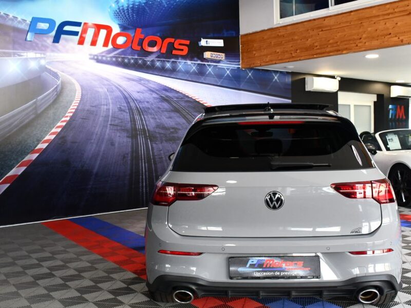 Volkswagen Golf 8 GTI Clubsport 2.0 TSI 300 DSG GPS Virtual Front Harman Cuir TO IQ Light Mode Spécial Tête Haute JA 19 R