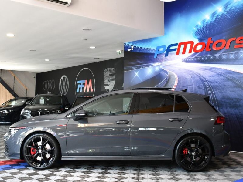 Volkswagen Golf 8 GTI 2.0 TSI 245 DSG GPS TO Affichage Tête Haute ACC Volant Chauffant IQ Light Caméra Car Play JA 19 R