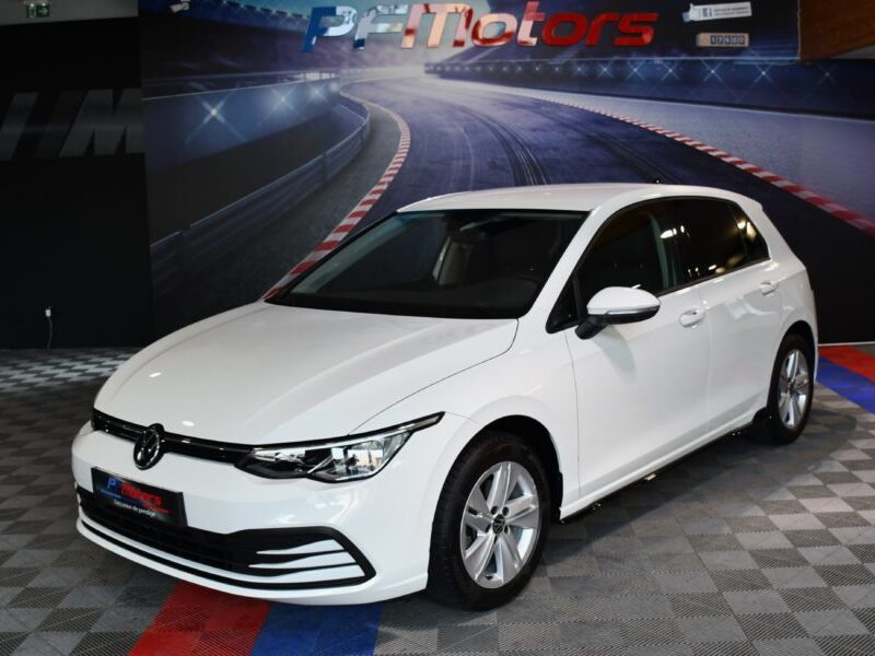 Volkswagen Golf 8 Life 1.5 131 BVM6 GPS Virtual ACC Car Play Front Lane Induction Smartphone JA 16