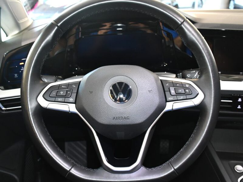 Volkswagen Golf 8 Life 1.5 TSI 131 BVM6 Car Play Virtual Front ACC LED Volant Chauffant Induction Smartphone JA 16