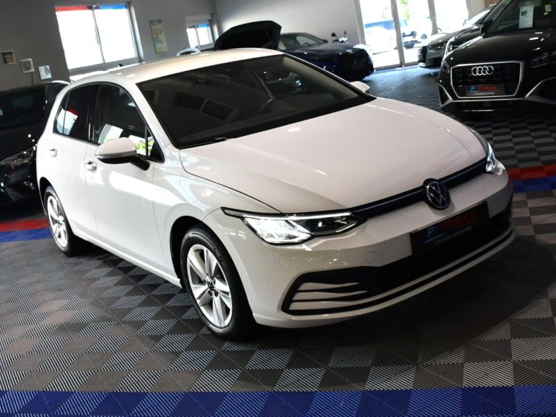 Volkswagen Golf 8 Life 1.5 TSI 131 BVM6 Car Play Virtual Front ACC LED Volant Chauffant Induction Smartphone JA 16