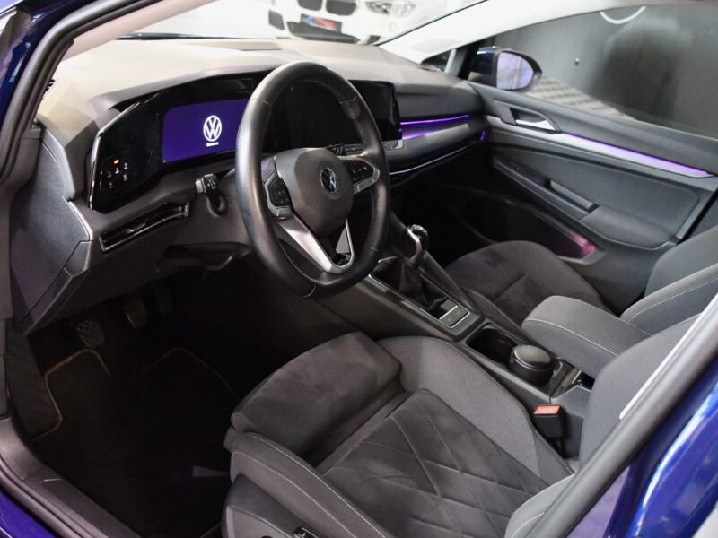 Volkswagen Golf 8 Style 1.5 TSI 131 BVM6 GPS Virtual Alcantara Lane Front Car Play Ergo ACC IQ Light JA 18