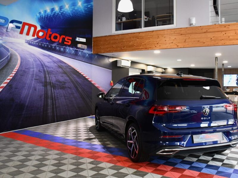 Volkswagen Golf 8 Style 1.5 TSI 131 BVM6 GPS Virtual Alcantara Lane Front Car Play Ergo ACC IQ Light JA 18