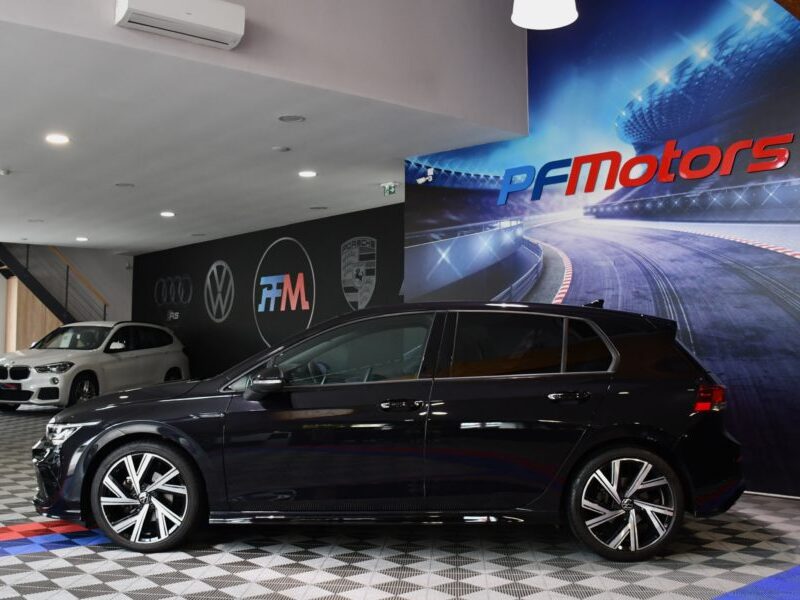 Volkswagen Golf 8 R-Line 1.5 TSI 150 BVM6 GPS Virtual ACC Caméra Front Lane Induction Mode JA 18