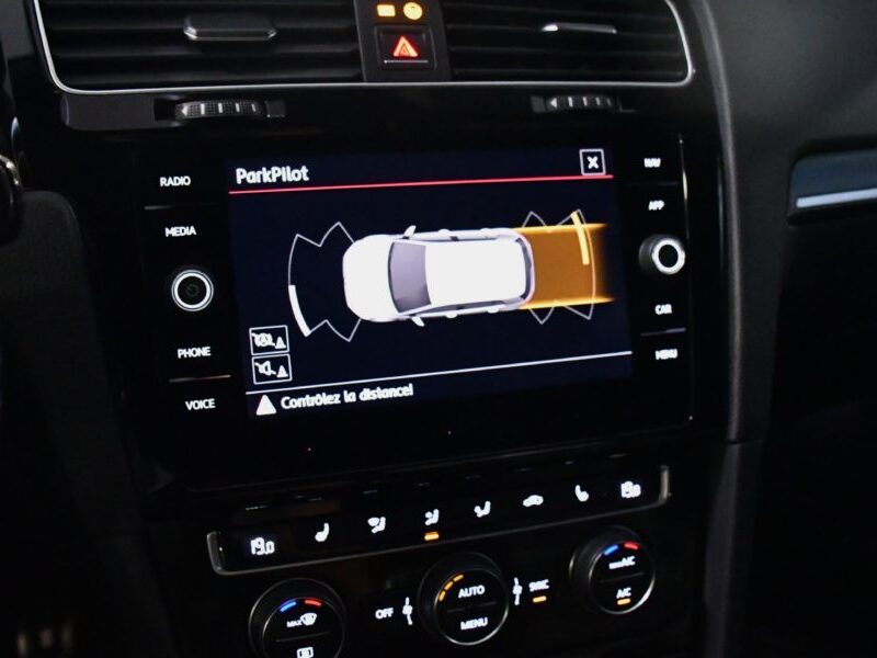 Volkswagen Golf 7 GTI 2.0 TSI 230 DSG GPS Virtual Keyless ACC Dynaudio Lane Side Front JA 18