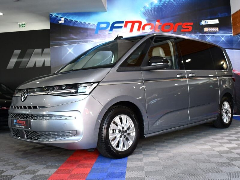 Volkswagen Multivan T7 Style 1.4 eHybrid 218 DSG GPS Virtual Toit Pano Portes électriques DCC ACC Caméra Front Table Centrale JA 17