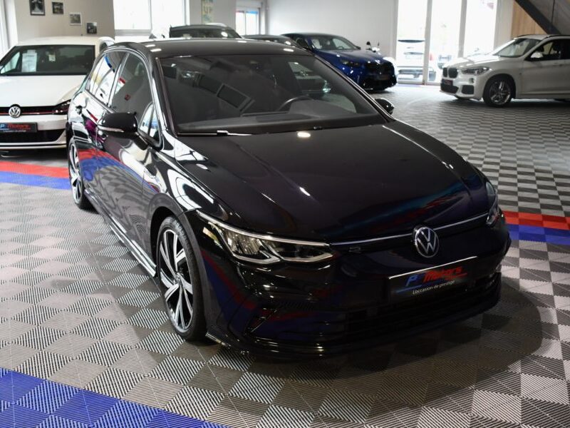 Volkswagen Golf 8 R-Line 1.5 TSI 150 BVM6 GPS Virtual ACC Caméra Front Lane Induction Mode JA 18