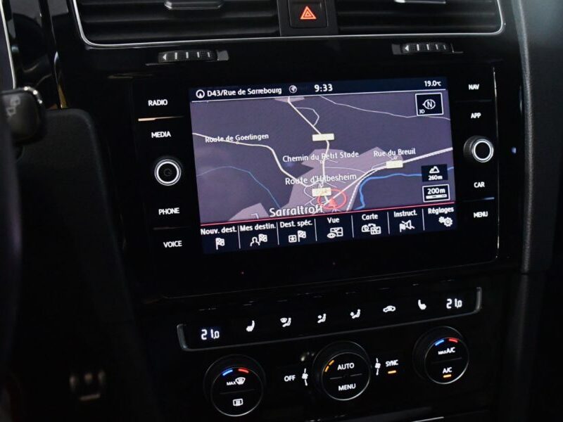 Volkswagen Golf 7 GTI Performance 2.0 TSI 245 DSG GPS Virtual Keyless Attelage Caméra Front Car Play ACC Angle Mort JA 18