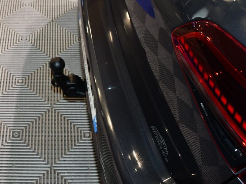 Volkswagen Golf 7 GTI Performance 2.0 TSI 245 DSG GPS Virtual Keyless Attelage Caméra Front Car Play ACC Angle Mort JA 18