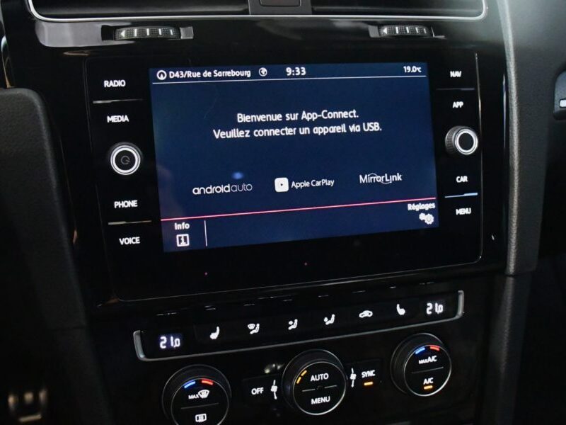 Volkswagen Golf 7 GTI Performance 2.0 TSI 245 DSG GPS Virtual Keyless Attelage Caméra Front Car Play ACC Angle Mort JA 18