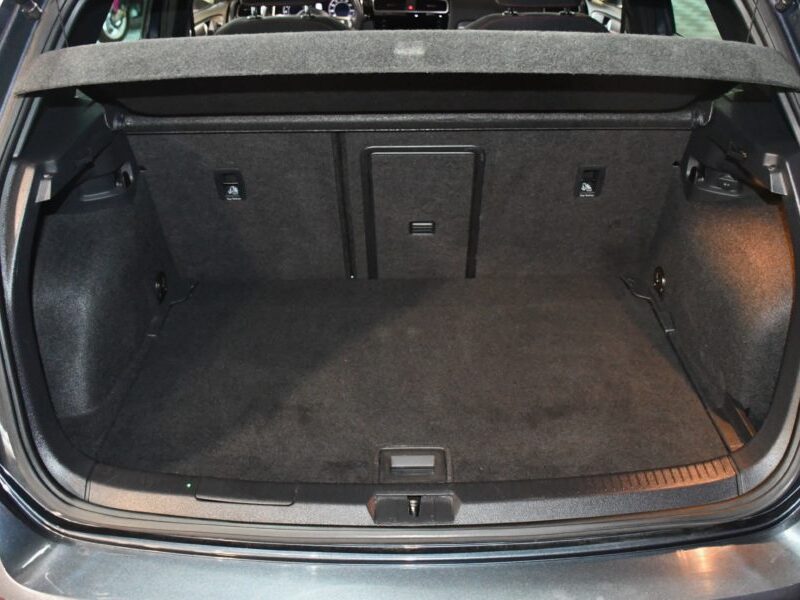 Volkswagen Golf 7 GTI Performance 2.0 TSI 245 DSG GPS Virtual Keyless Attelage Caméra Front Car Play ACC Angle Mort JA 18