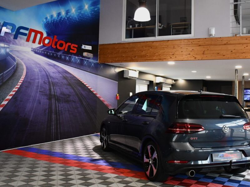 Volkswagen Golf 7 GTI Performance 2.0 TSI 245 DSG GPS Virtual Keyless Attelage Caméra Front Car Play ACC Angle Mort JA 18