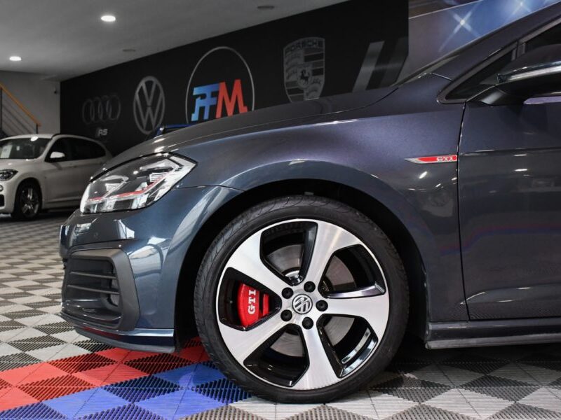 Volkswagen Golf 7 GTI Performance 2.0 TSI 245 DSG GPS Virtual Keyless Attelage Caméra Front Car Play ACC Angle Mort JA 18