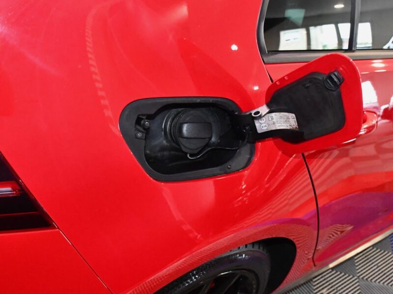 Volkswagen Golf 7 GTI Performance 2.0 TSI 245 DSG GPS Virtual Honeycomb Front ACC Induction JA 18