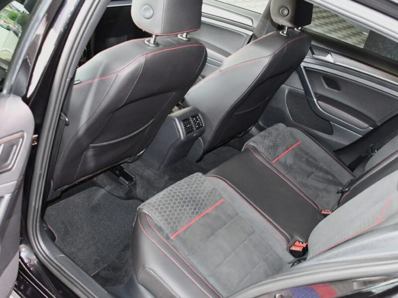 Volkswagen Golf 7 GTI Performance 2.0 TSI 245 DSG GPS Virtual Car Play Honeycomb Dynaudio ACC JA 18