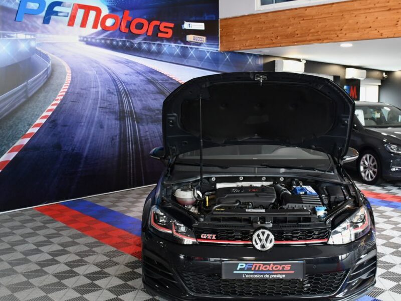 Volkswagen Golf 7 GTI Performance 2.0 TSI 245 DSG GPS Virtual Car Play Honeycomb Dynaudio ACC JA 18