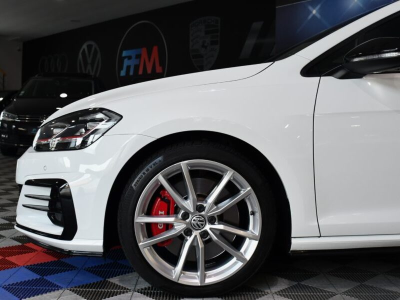 Volkswagen Golf 7 GTI Performance 2.0 TSI 245 DSG GPS Virtual Cuir TO Front ACC Caméra JA 18