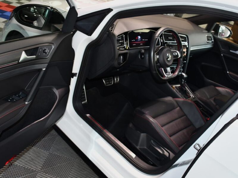 Volkswagen Golf 7 GTI Performance 2.0 TSI 245 DSG GPS Virtual Cuir TO Front ACC Caméra JA 18
