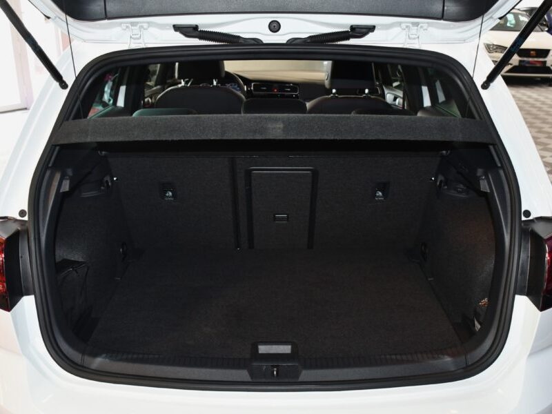 Volkswagen Golf 7 GTI Performance 2.0 TSI 245 DSG GPS Virtual Cuir TO Front ACC Caméra JA 18