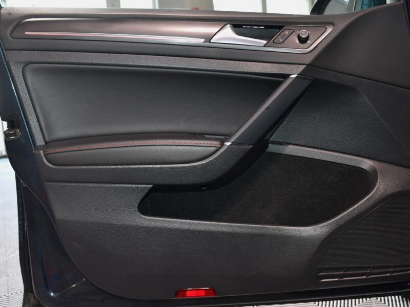 Volkswagen Golf 7 GTI Performance 2.0 TSI 245 DSG GPS Pro ACC Virtual Front Lane Side Honeycomb Car Play JA 18