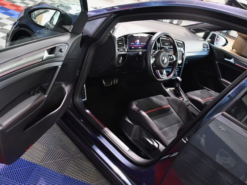 Volkswagen Golf 7 GTI Performance 2.0 TSI 245 DSG GPS Pro ACC Virtual Front Lane Side Honeycomb Car Play JA 18