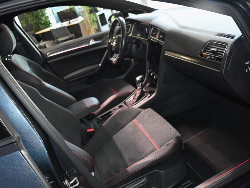 Volkswagen Golf 7 GTI Performance 2.0 TSI 245 DSG GPS Pro ACC Virtual Front Lane Side Honeycomb Car Play JA 18