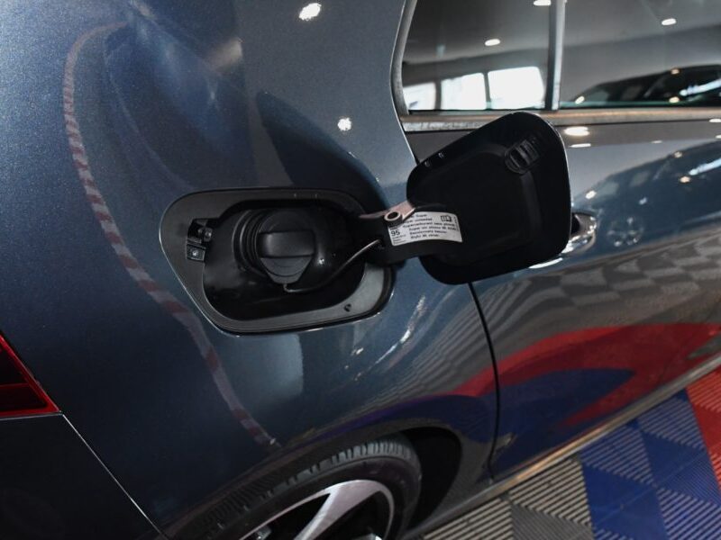 Volkswagen Golf 7 GTI Performance 2.0 TSI 245 DSG GPS Pro ACC Virtual Front Lane Side Honeycomb Car Play JA 18