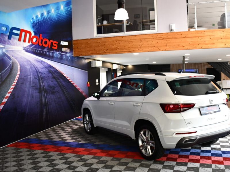 Séat Ateca FR 1.5 TSI 150 DSG GPS Virtual Lane Front Car Play Attelage ACC DCC Volant Chauffant JA 18