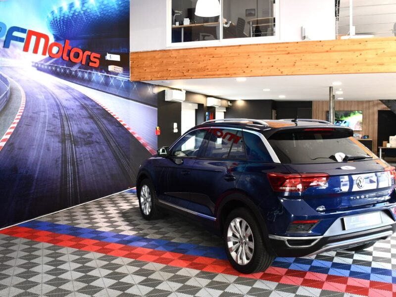Volkswagen T-Roc Carat 2.0 TDI 150 DSG 4Motion GPS Virtual Car Play Front Lane Caméra ACC JA 17