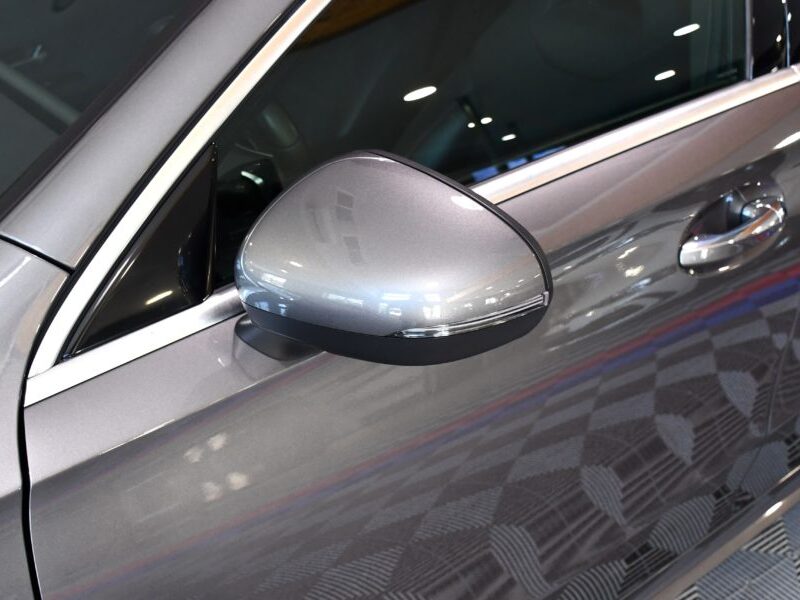 Mercedes Benz Classe A 200 AMG Line 150 BVA GPS M-Bux Caméra AV + AR Burmester Freinage Mode Car Play JA 18