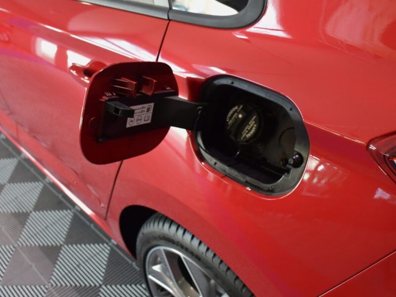 Hyundai I30 N-Line 1.4 TGDI 140 DCT GPS Caméra Régulateur Cuir Alcantara Toit Ouvrant Drive Mode JA 18 Pas De Malus