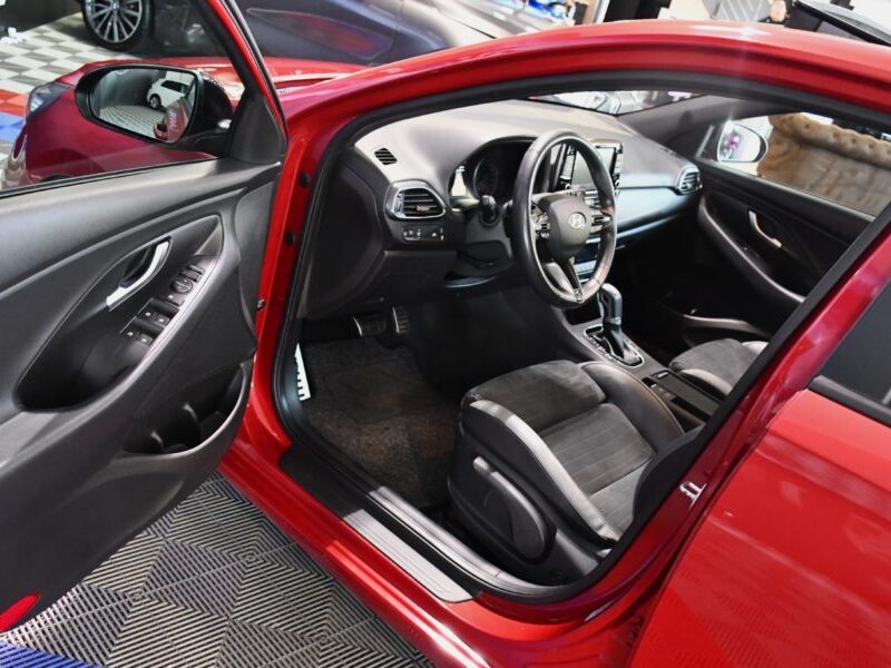 Hyundai I30 N-Line 1.4 TGDI 140 DCT GPS Caméra Régulateur Cuir Alcantara Toit Ouvrant Drive Mode JA 18 Pas De Malus