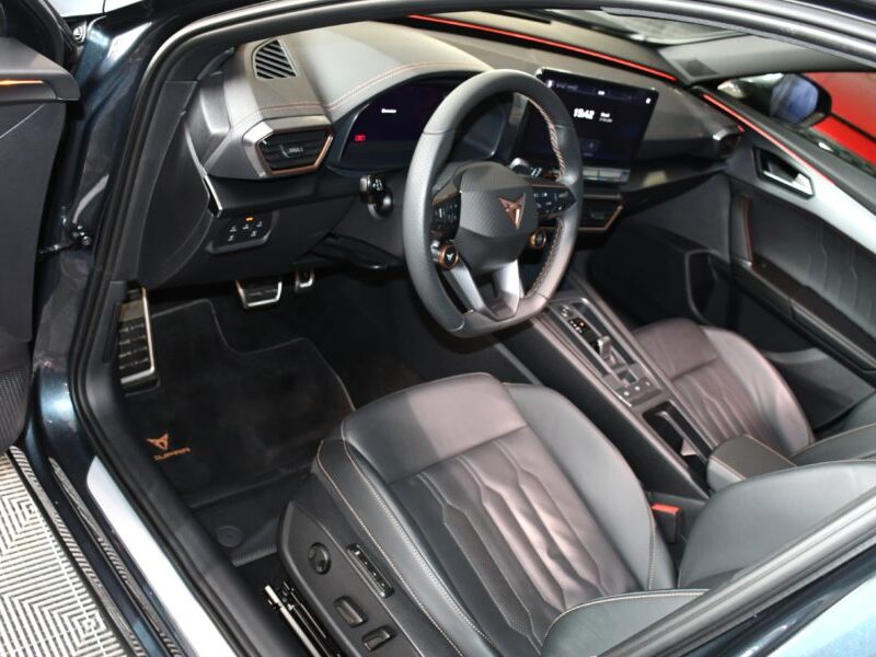 Cupra Formentor VZ 1.4 E Hybrid 245 DSG GPS BAQUET TO Caméra AV + AR ACC DCC Volant Chauffant Hayon JA 19