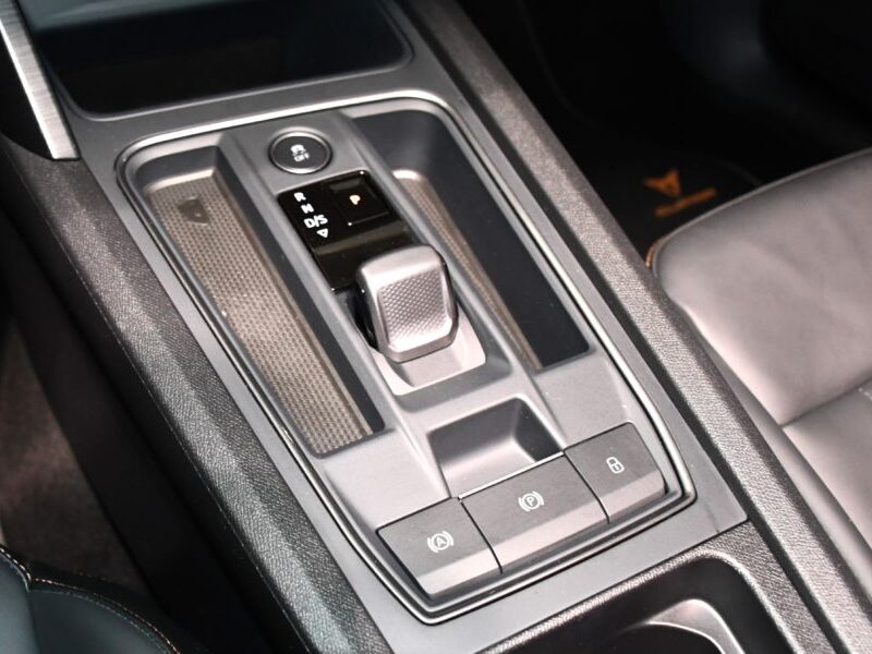 Cupra Formentor VZ 1.4 E Hybrid 245 DSG GPS BAQUET TO Caméra AV + AR ACC DCC Volant Chauffant Hayon JA 19