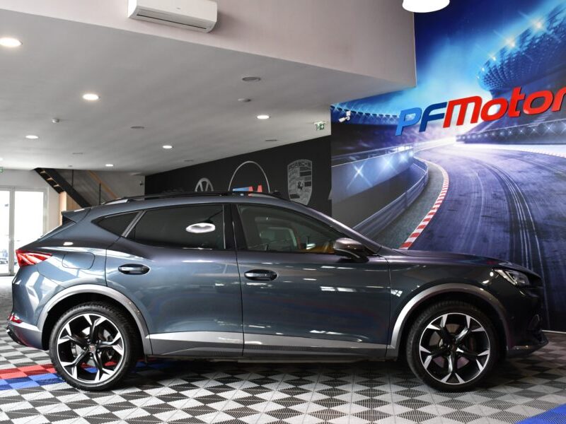 Cupra Formentor VZ 1.4 E Hybrid 245 DSG GPS BAQUET TO Caméra AV + AR ACC DCC Volant Chauffant Hayon JA 19