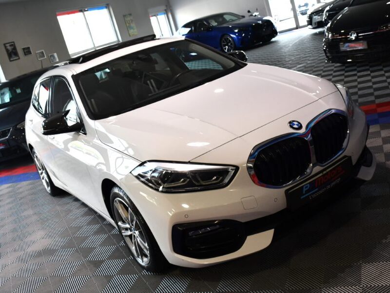 BMW 118dA SportLine 150 BVA GPS Hifi Pro TO Car Play Virtual Affichage Tête Haute Semi Cuir LED JA 17