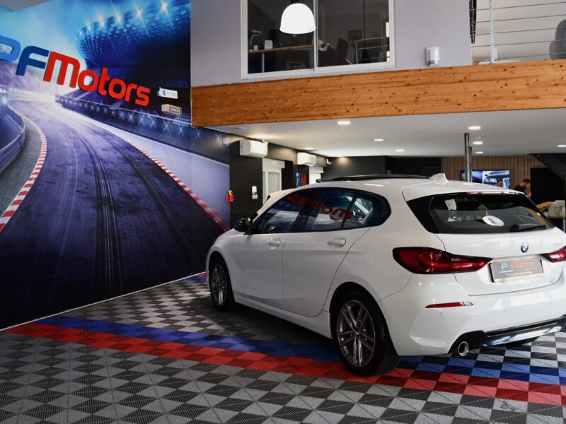 BMW 118dA SportLine 150 BVA GPS Hifi Pro TO Car Play Virtual Affichage Tête Haute Semi Cuir LED JA 17