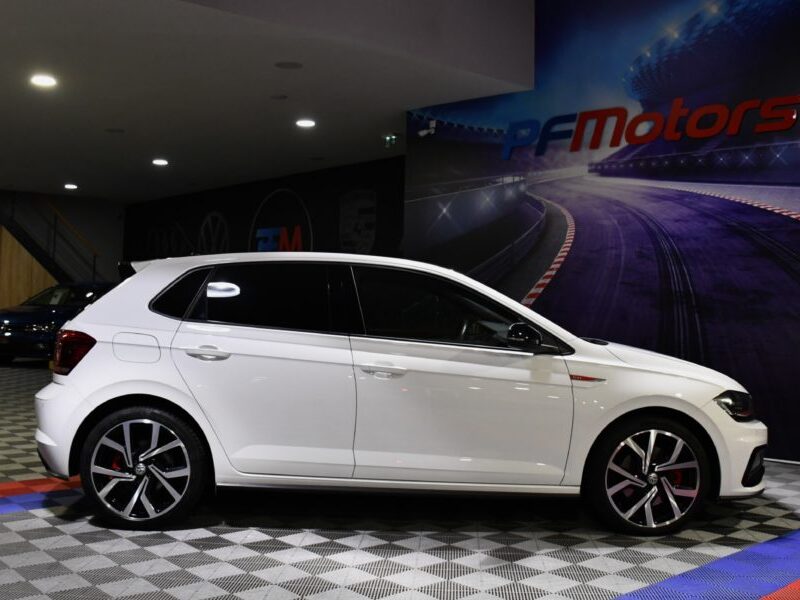 Volkswagen Polo GTI 2.0 TSI 200 DSG GPS Virtual Beats Front ACC Induction Mode JA 18