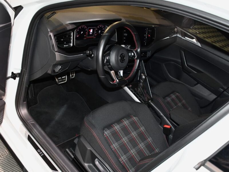Volkswagen Polo GTI 2.0 TSI 200 DSG GPS Virtual Beats Front ACC Induction Mode JA 18