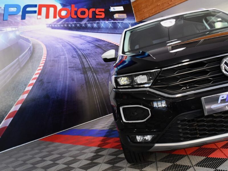 Volkswagen T-Roc IQ Drive 1.5 TSI 150 DSG GPS Virtual Caméra ACC Car Play Rear Front Hayon Attelage JA 18