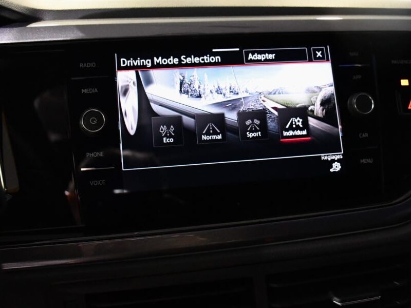 Volkswagen Polo GTI 2.0 TSI 207 DSG GPS Virtual ACC IQ Light TO Caméra Beats Induction Front Car Play JA 18