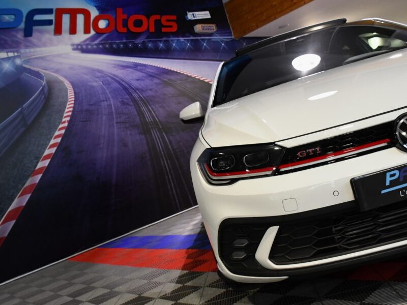 Volkswagen Polo GTI 2.0 TSI 207 DSG GPS Virtual ACC IQ Light TO Caméra Beats Induction Front Car Play JA 18