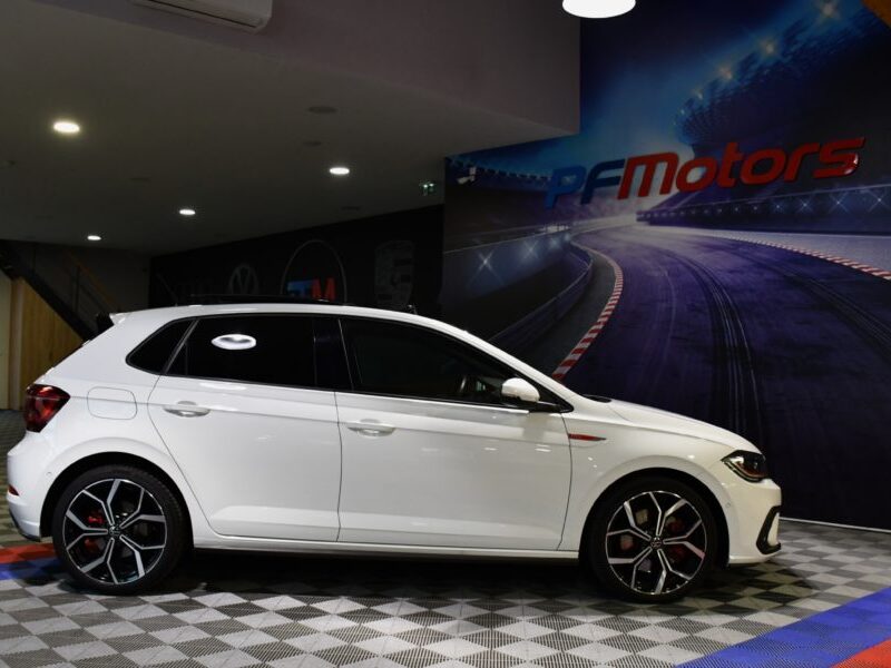 Volkswagen Polo GTI 2.0 TSI 207 DSG GPS Virtual ACC IQ Light TO Caméra Beats Induction Front Car Play JA 18