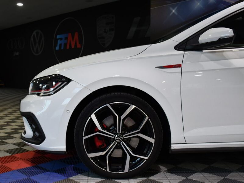 Volkswagen Polo GTI 2.0 TSI 207 DSG GPS Virtual ACC IQ Light TO Caméra Beats Induction Front Car Play JA 18